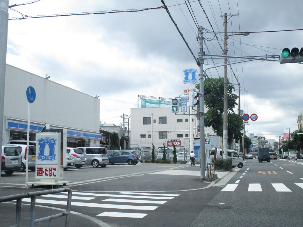 コンビニ