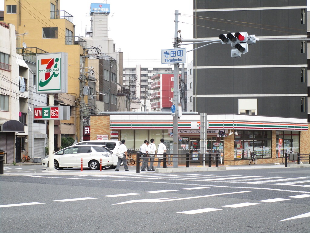 コンビニ