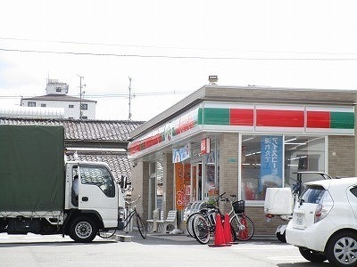 コンビニ