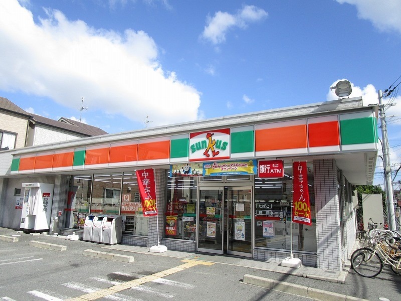 コンビニ