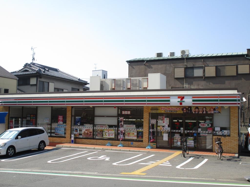 コンビニ