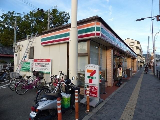 コンビニ