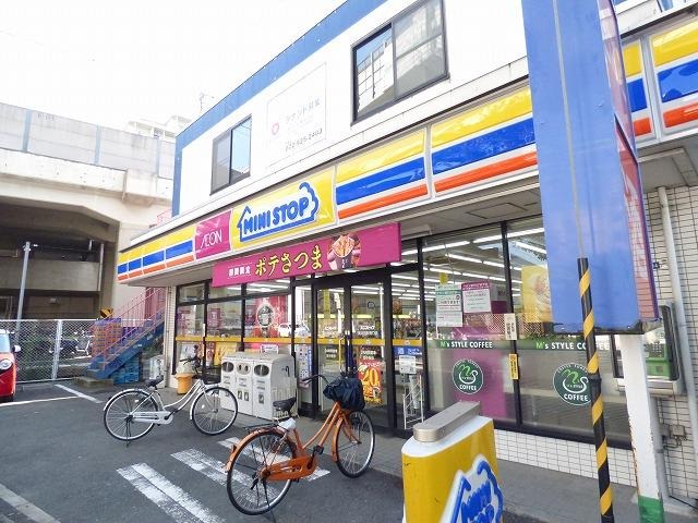コンビニ