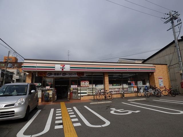 コンビニ