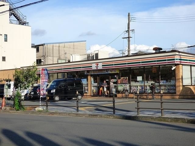 コンビニ