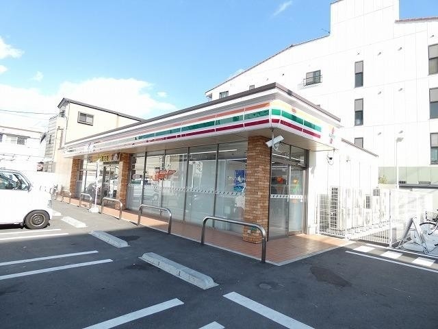 コンビニ