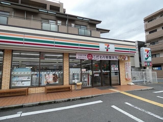 コンビニ
