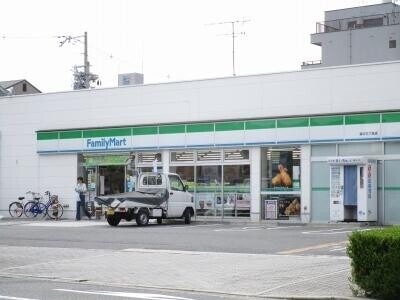 コンビニ