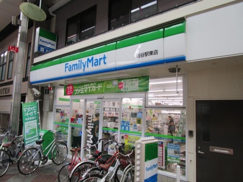 コンビニ