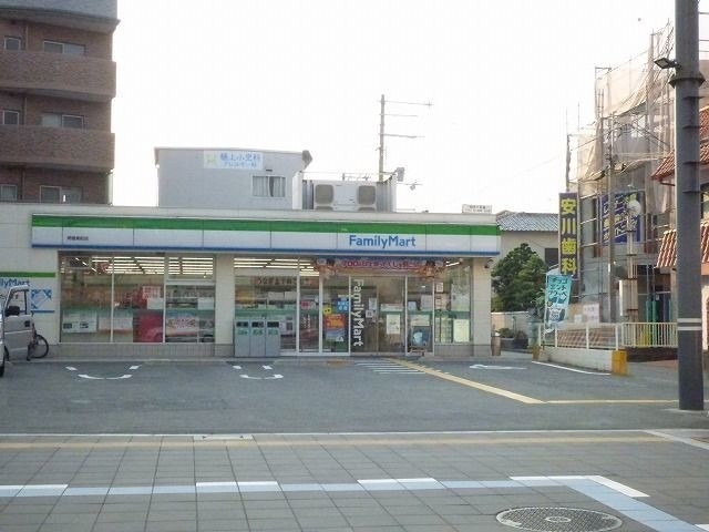 コンビニ