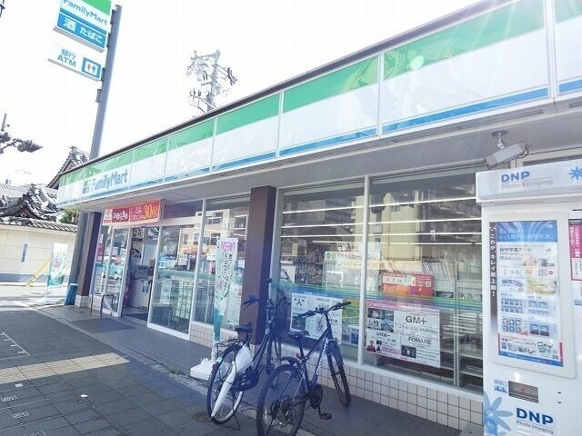 コンビニ