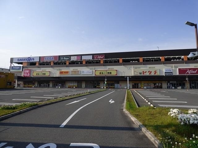 ショッピングセンター