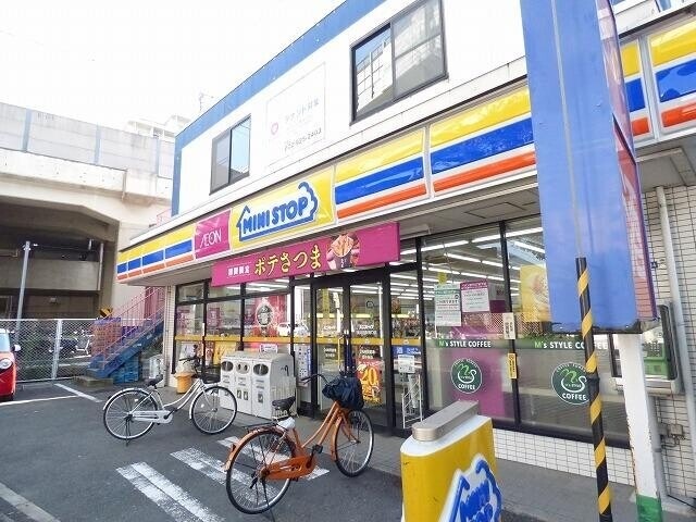 コンビニ