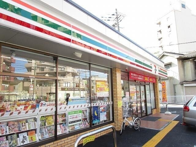 コンビニ