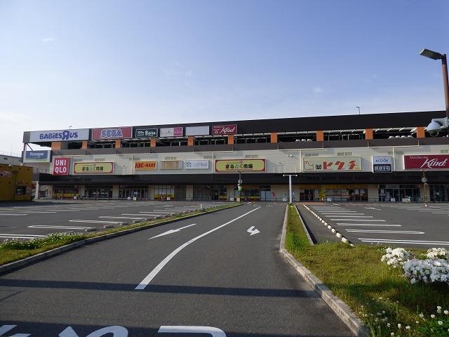 ショッピングセンター