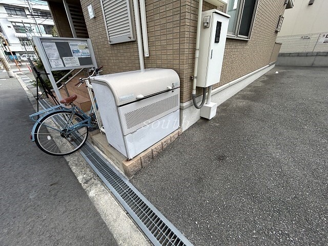 敷地内・建物