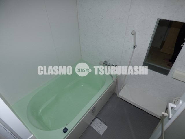 バス