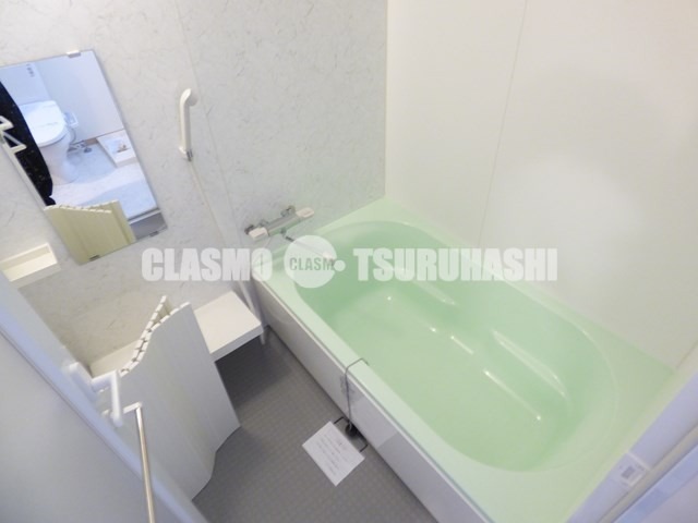 バス