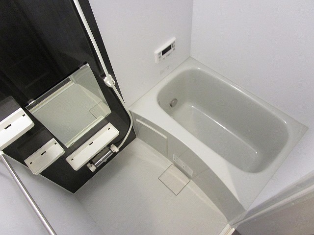 バス
