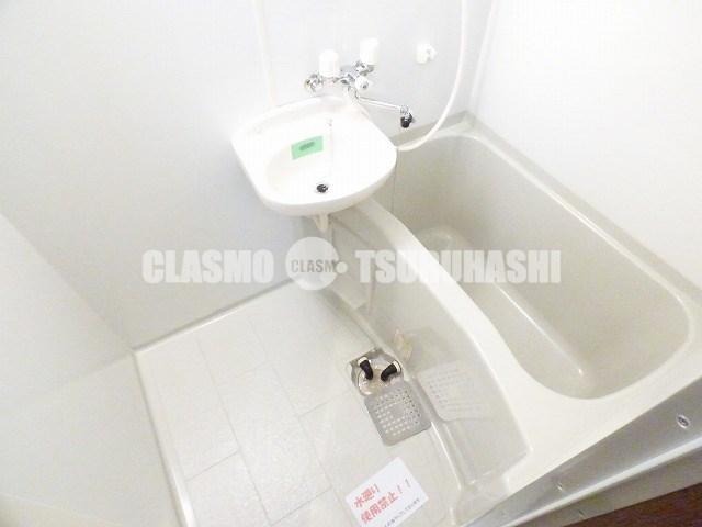 バス