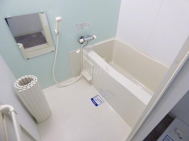 バス