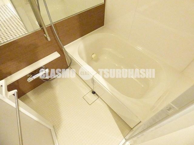 バス
