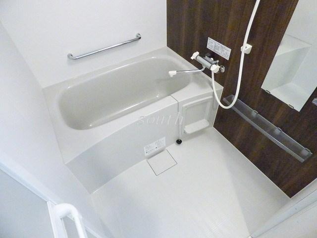 バス