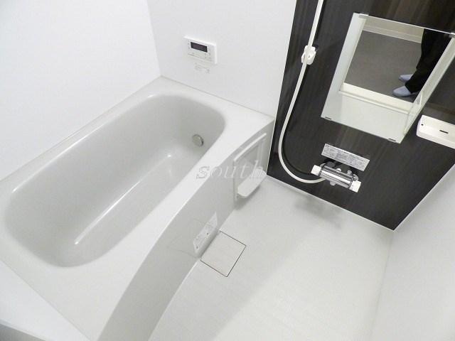 バス