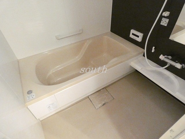 バス