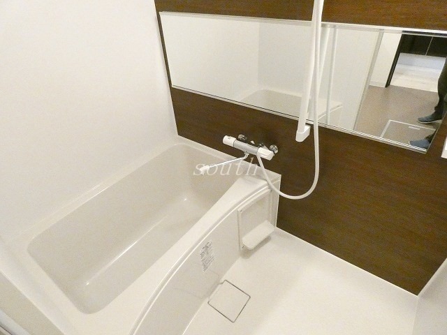 バス