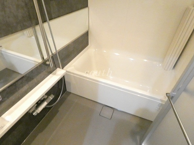 バス