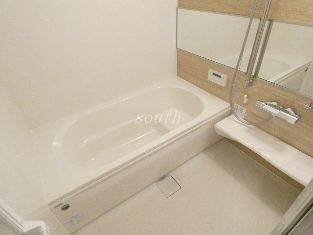 バス