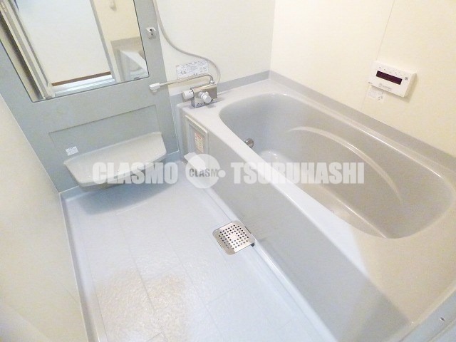 バス