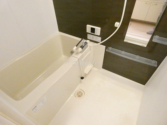 バス