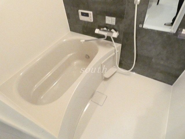 バス