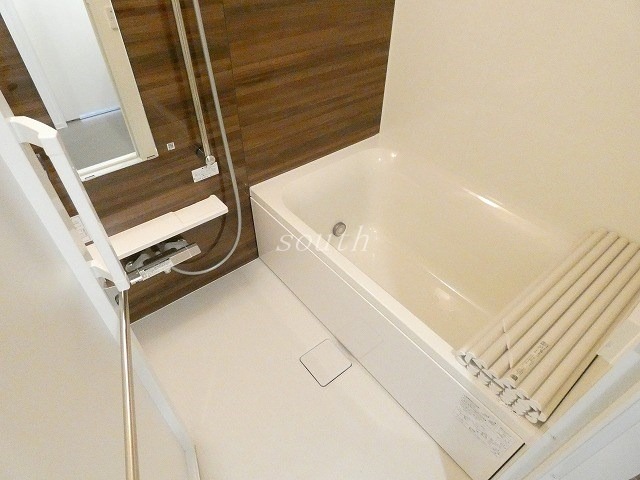 バス