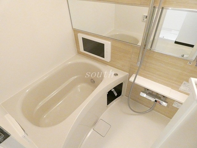 バス