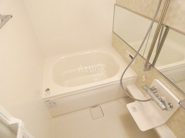 バス