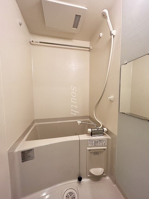 バス