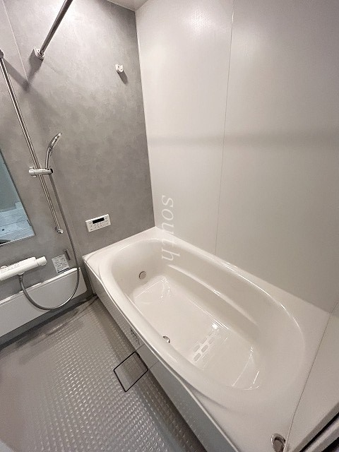 バス