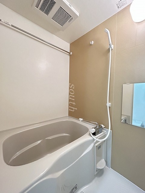 バス