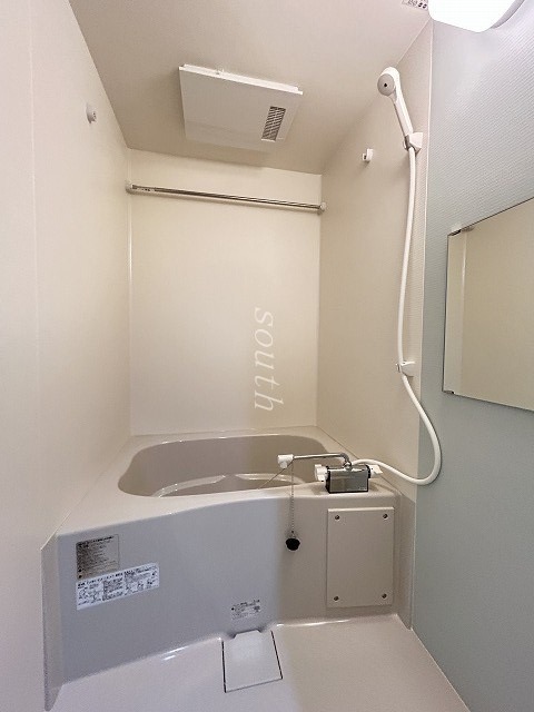 バス
